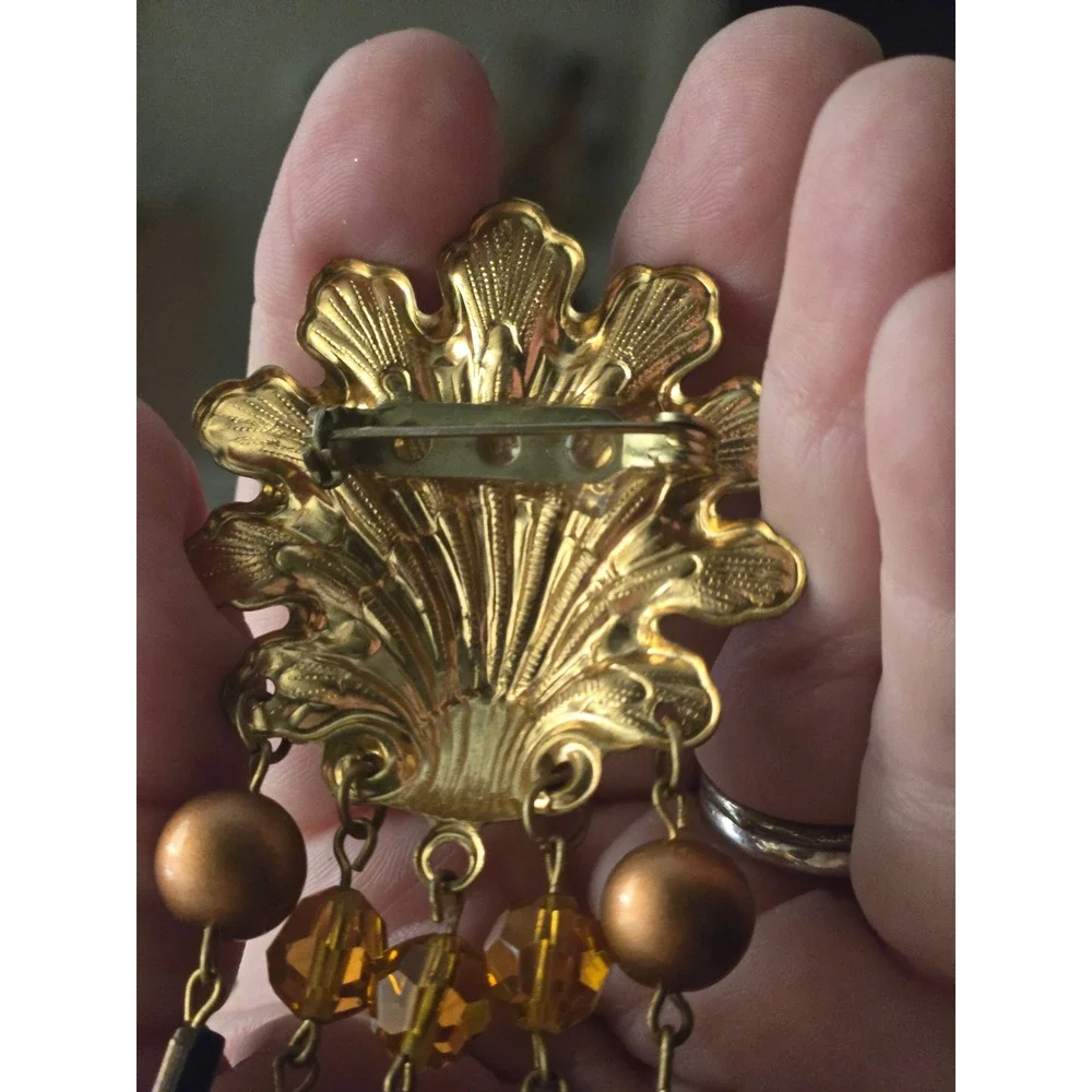 Fan-like Coquille Shell Brooch Tassells 1980s Vintage